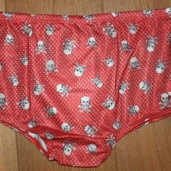TYR Men's Trainer - Red With Skulls (Size 28)