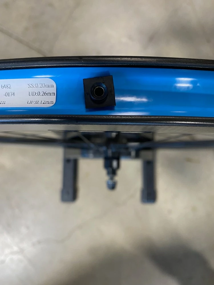 Reynolds® Reynolds AR58 Tubeless Rim Brake Wheelset XDR 2022 9 Reynolds® Reynolds AR58 Tubeless Rim Brake Wheelset XDR 2022 - Image 7