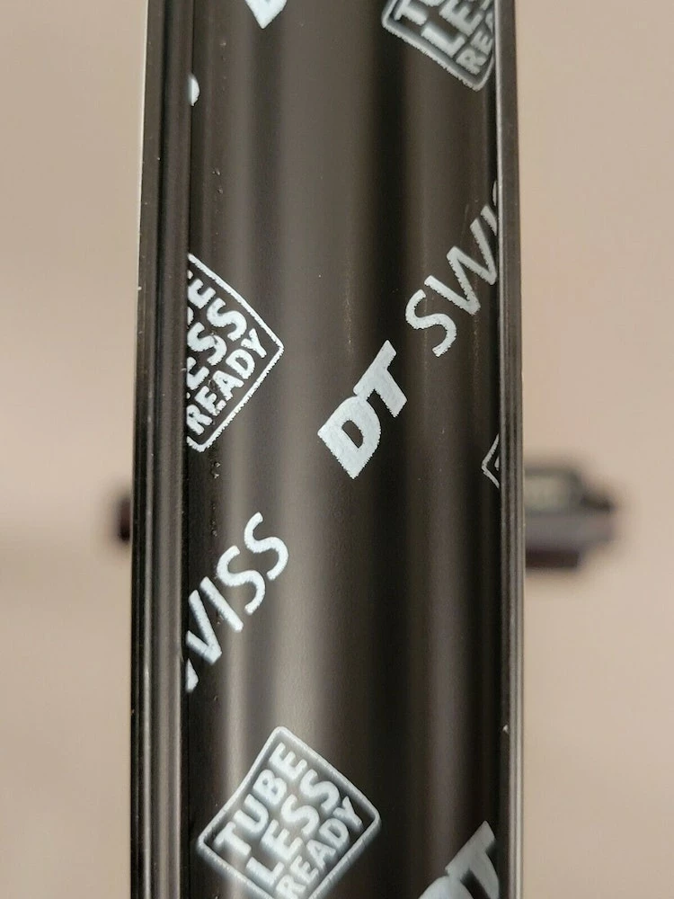 Dt-swiss DT Swiss ER 1600 Spline 32 Road CX Gravel Bike Wheels Convertible Hubs Shimano 5 Dt-swiss DT Swiss ER 1600 Spline 32 Road CX Gravel Bike Wheels Convertible Hubs Shimano - Image 3