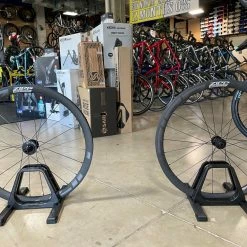 Zipp 303 Firecrest Disc Brake Tubeless Wheelset SRAM XDR 2022