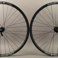 Velocity Aileron 700c Gravel CX Bike Wheels Tubeless Quick Release & Thru Axle