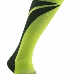 Altra Maximum 1.0 Light Anatomical Compression Socks, Lime/Black (S, M)