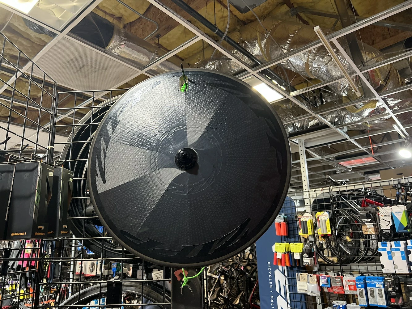 Other Zipp Disc Wheel 4 Other Zipp Disc Wheel - Image 2