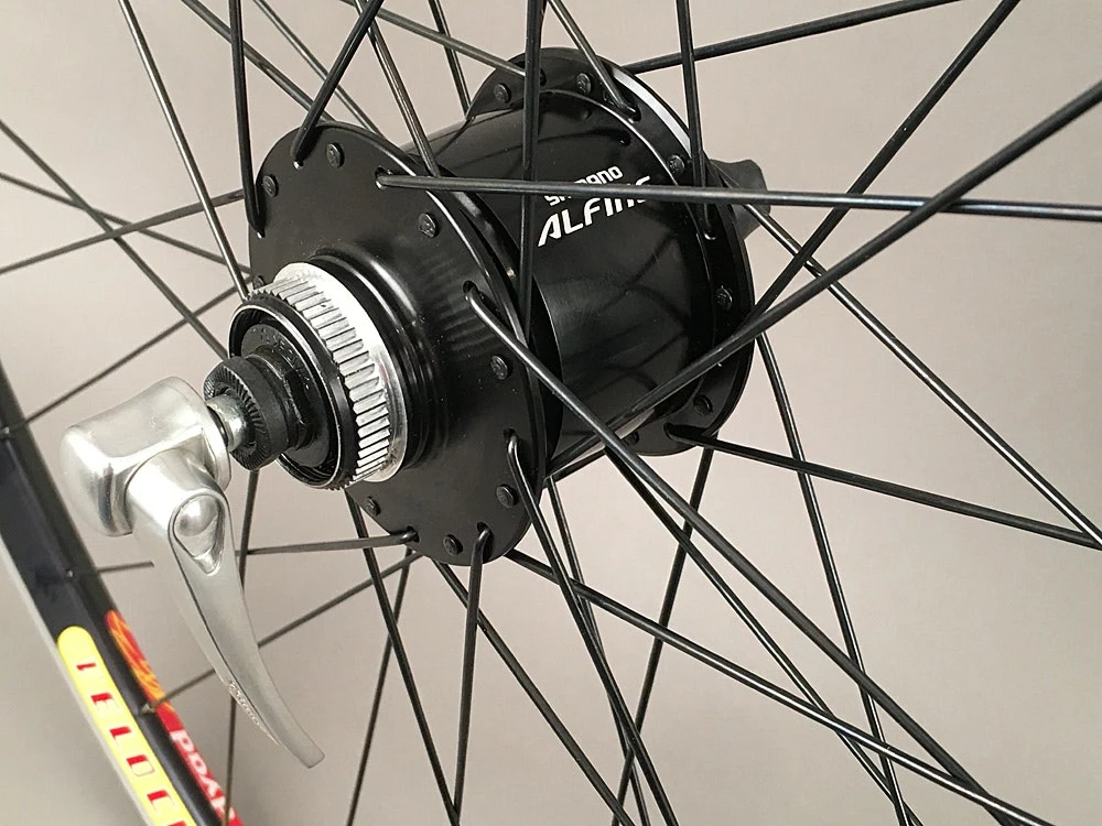 Black Heavy Duty Velocity Dyad 700c Shimano Hubs Dynamo Front 2020 6 Black Heavy Duty Velocity Dyad 700c Shimano Hubs Dynamo Front 2020 - Image 4