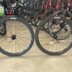 Zipp 404 Firecrest Tubeless Disc-brake Wheel Set 2022