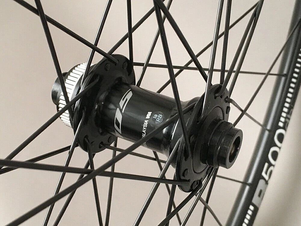 Dt-swiss DT Swiss DT R500 Disc Brake Gravel CX Bike 700c Wheelset 32h Shimano Hubs 12mm Thru Axle 6 Dt-swiss DT Swiss DT R500 Disc Brake Gravel CX Bike 700c Wheelset 32h Shimano Hubs 12mm Thru Axle - Image 4