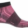 Wrightsock Men's Stride Tab Single Pack (Black/Pink, Small)