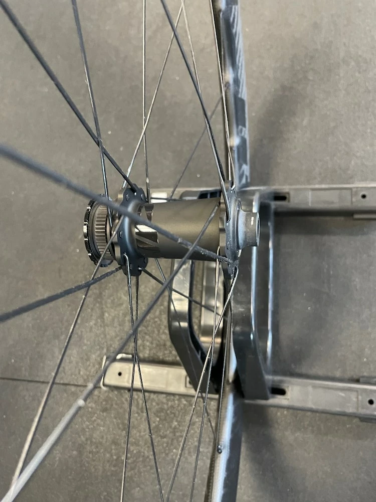 Zipp 353 NSW Tubeless Disc Brake Center Lock Wheelset SRAM XDR 2022 6 Zipp 353 NSW Tubeless Disc Brake Center Lock Wheelset SRAM XDR 2022 - Image 4